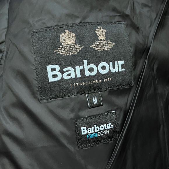 NWT - Barbour Unisex Lightweight Swale Quilted Jacket - Men M/Women L - Picture 9 of 11